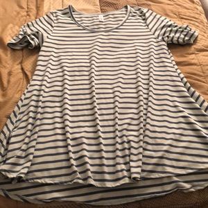 LuLaRoe Perfect T
